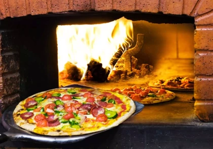 Problemer med at ryge i et pizzeria? Vi har den ideelle løsning til dig: den elektriske røgsuger.